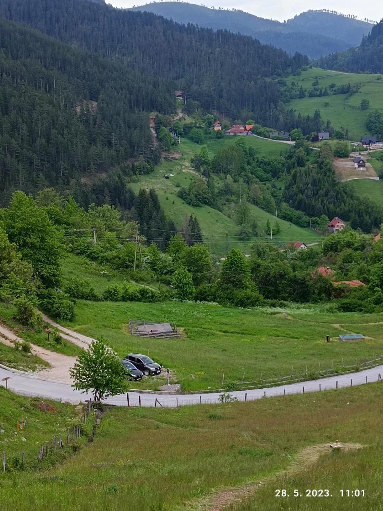 فندق Ljubav Stara Zaovine Lazici المظهر الخارجي الصورة